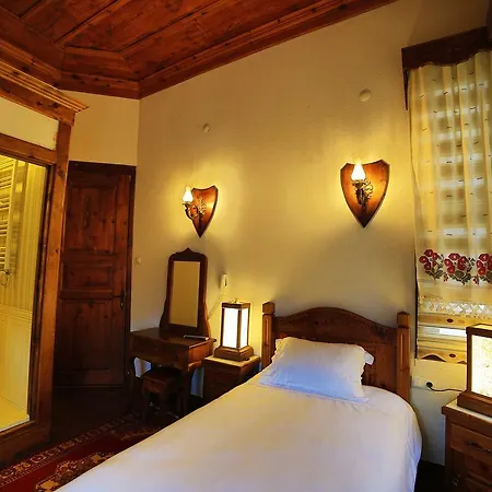 B&B Akifbey Konagi 3*