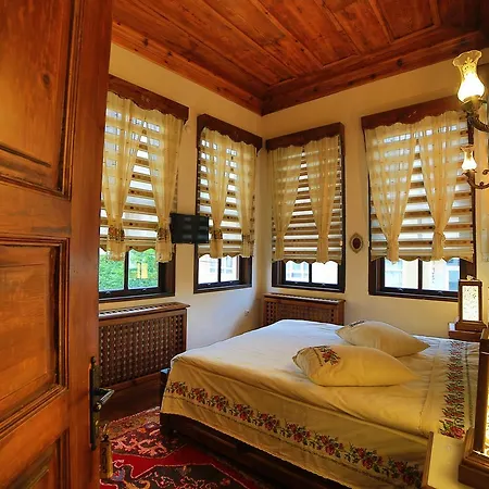 Akifbey Konagi B&B 3*