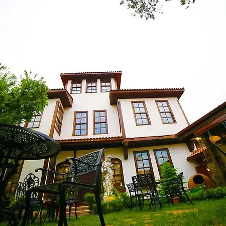 Akifbey Konagi 카스타모누