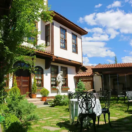 B&B Akifbey Konagi 3*