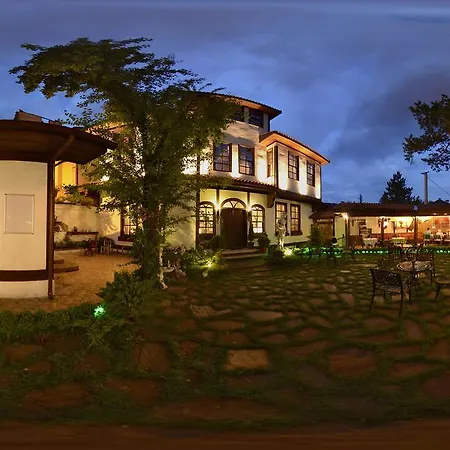 B&B Akifbey Konagi 3*