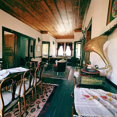 Akıfbey Konaği
